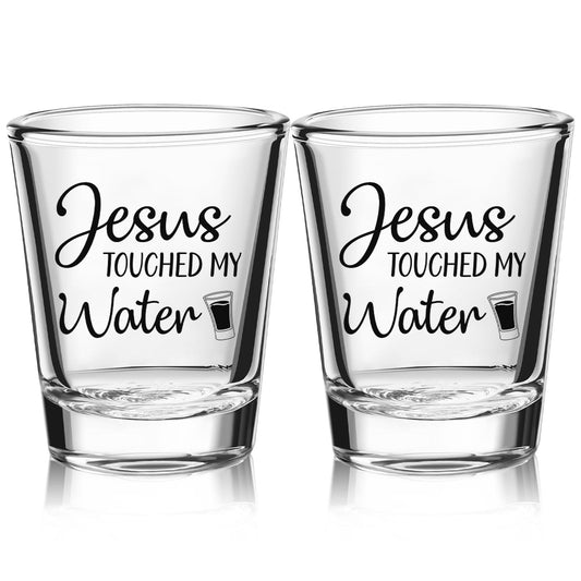 Patelai Nurse Need Shots Too, Funny Glass Gift for Women and Male Mom Sister or Friend Present for Nursing Graduation Nurses Day Party 2 oz(2 Pieces,2.36 x 1.97 Inches)